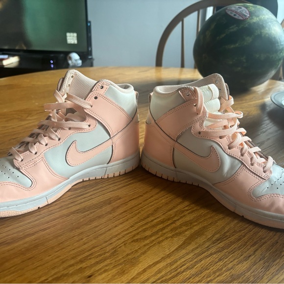 Nike Dunk - Picture 2 of 5